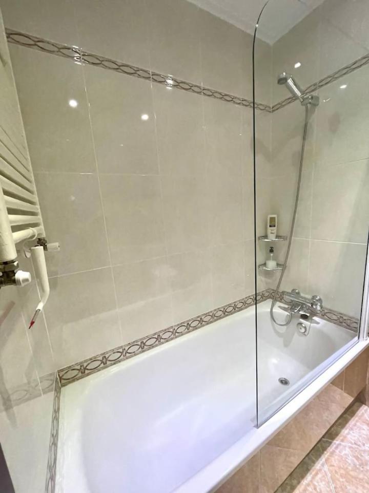 Casa Pilarcasco Viejo Wifi Apartment บิลเบา ภายนอก รูปภาพ